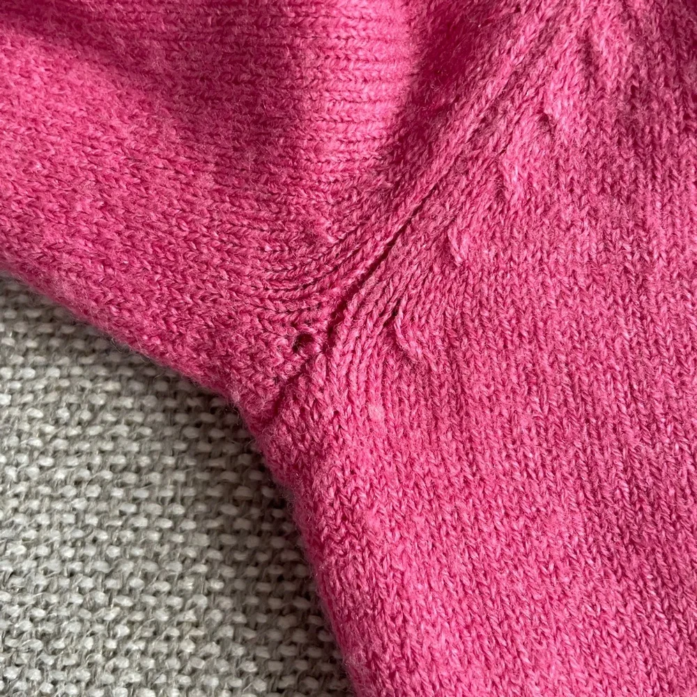 Pink Sweater - Picture 7 of 7